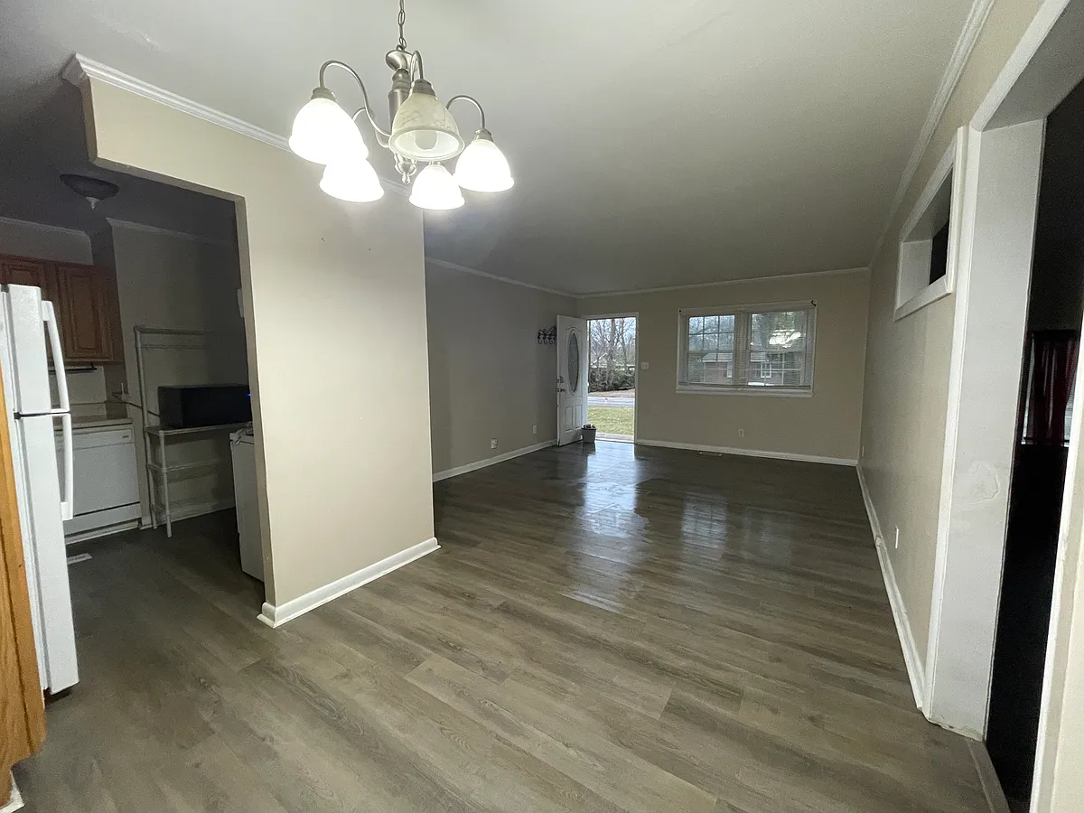 Building Photo - 2406 Halmac Dr NW
