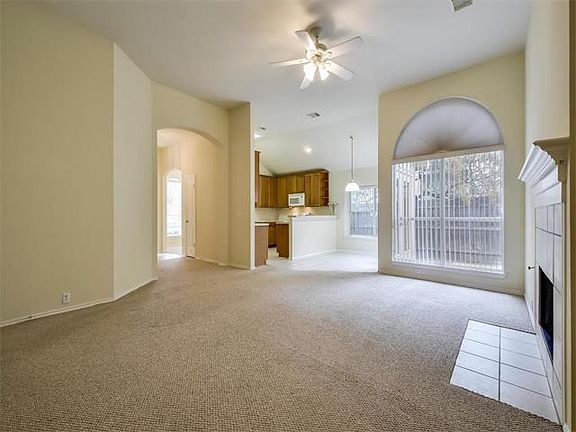 4th image of 1406 Gator Creek Dr