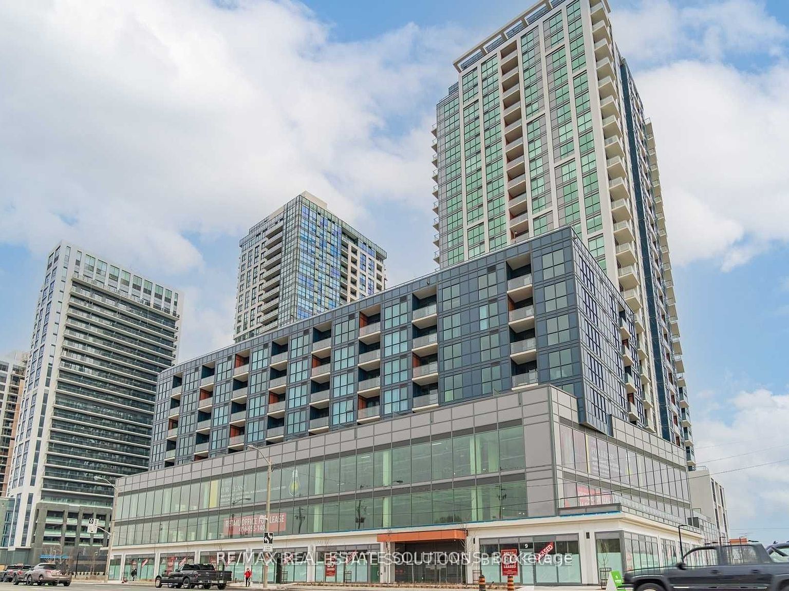 50 Thomas Riley Rd #1009, Toronto, ON M9B 0C3 | Zillow