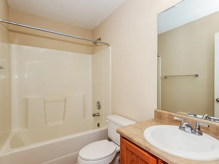 43 Thorn Thicket Way — Photo 16