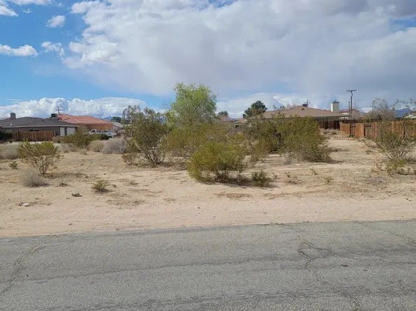 Ives Dr, California City, CA 93505