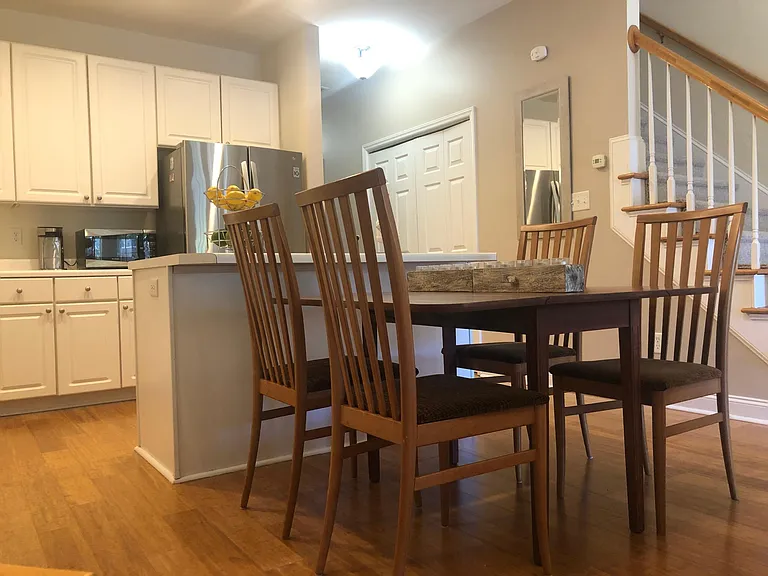 703 Teague Pl — Photo 33
