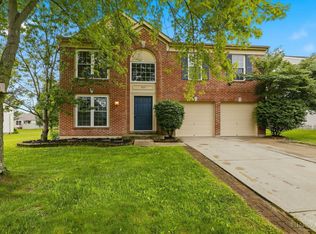 923 Pond Ct, Lebanon, OH 45036