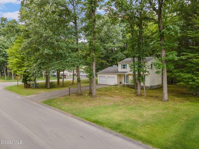 18 Pinehollow Drive, Ballston Spa, NY, 12020