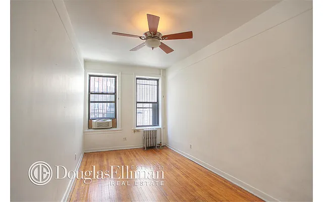 Sold by Douglas Elliman | media 20