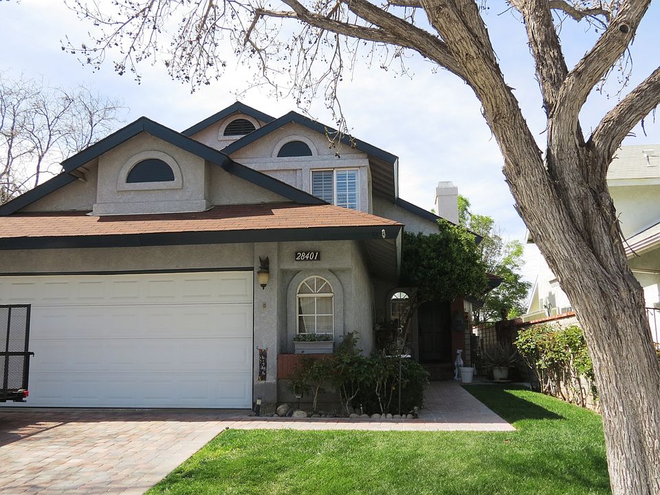 1st image of 28401 Evergreen Ln