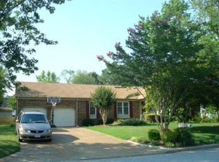 3 Foxtown Rd, Poquoson, VA 23662