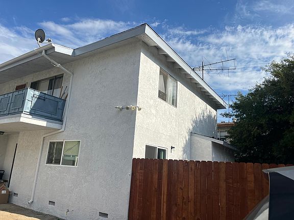 5th image of 5653 Laurel Canyon Blvd #6