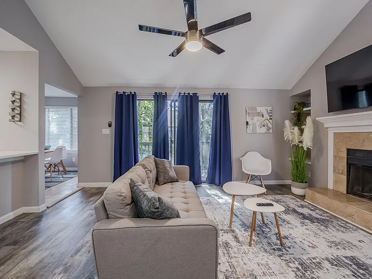 124 Elm Ave SE #3C — Photo 7