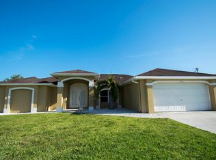 714 SW 11th Ter, Cape Coral, FL 33991