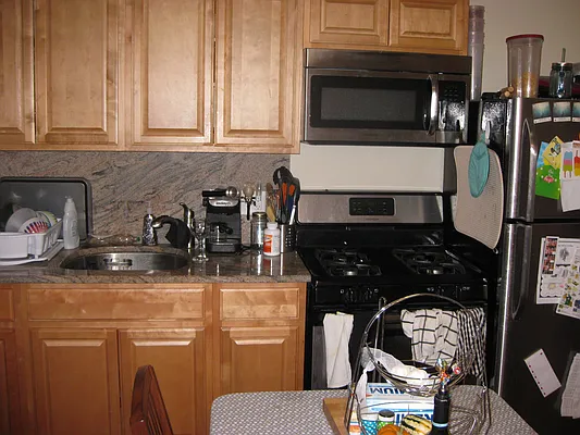 Rented by Windsor Homes Realty Corp | media 11