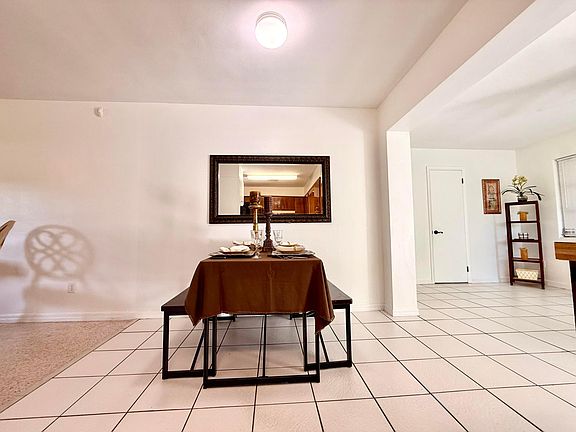 5th image of 1656 41st Avenue