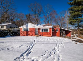 321 Donovan Rd, Naugatuck, CT 06770