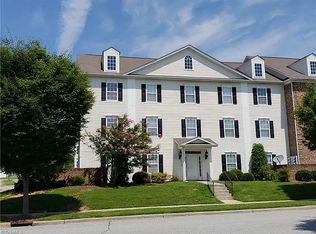7212 McConnell Dr, Kernersville, NC 27284