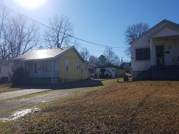 2nd image of 722 Ethel St