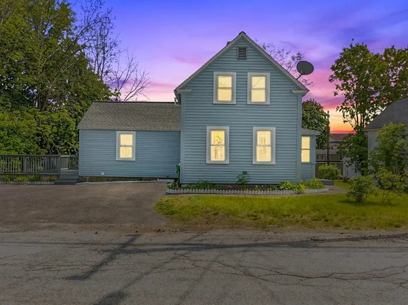 13 Winter Street, Farmington, NH 03835