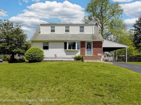 145 Coyne Place, Belford, NJ 07718