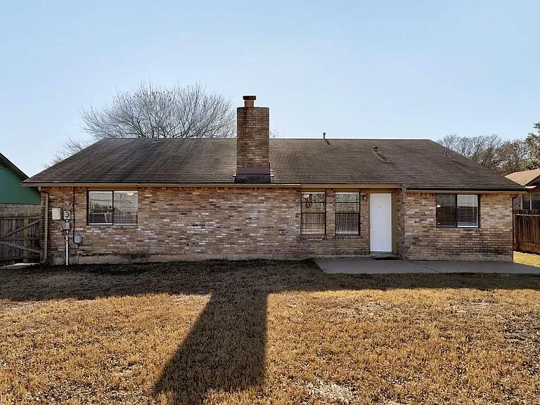 1214 Doonesbury Dr — Photo 23