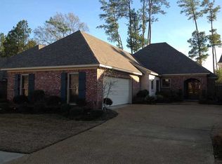 714 Orleans Cir, Ridgeland, MS 39157