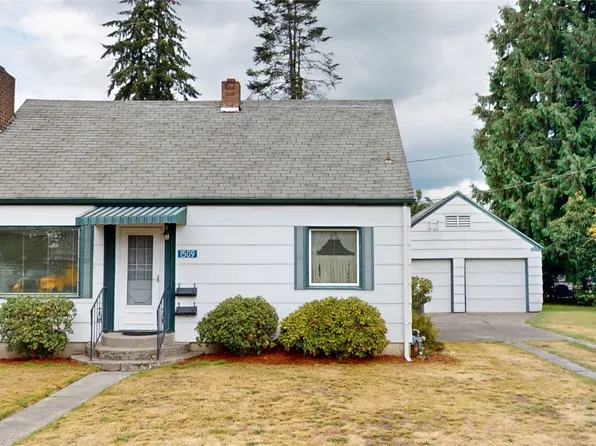 1509 E Fairhaven Avenue, Burlington, WA 98233