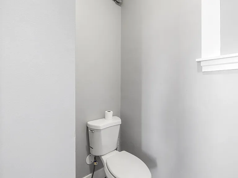 28 N Main St #2 — Photo 9