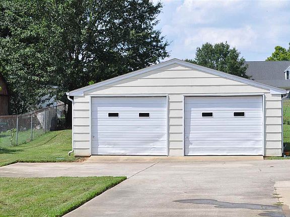 2nd image of 2941 Old Spartanburg Hwy