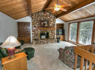 S34W32825 Sierra Pass, Dousman, WI 53118