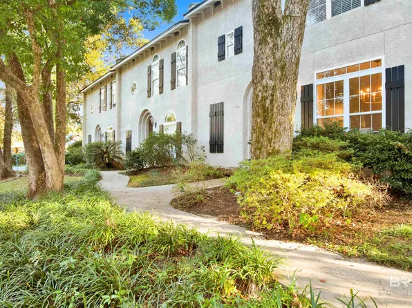 460 Equality Ave, Fairhope, AL 36532