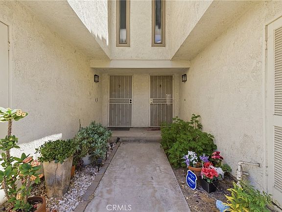 3rd image of 5577 Pioneer Blvd APT 9