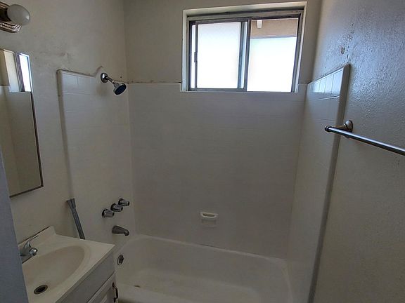 4th image of 11910 Greyford St #N