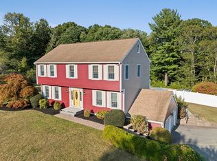 137 Birchwood Rd, Hanover, MA 02339
