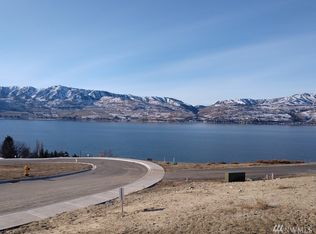 249 Apple Ave, Chelan, WA 98816