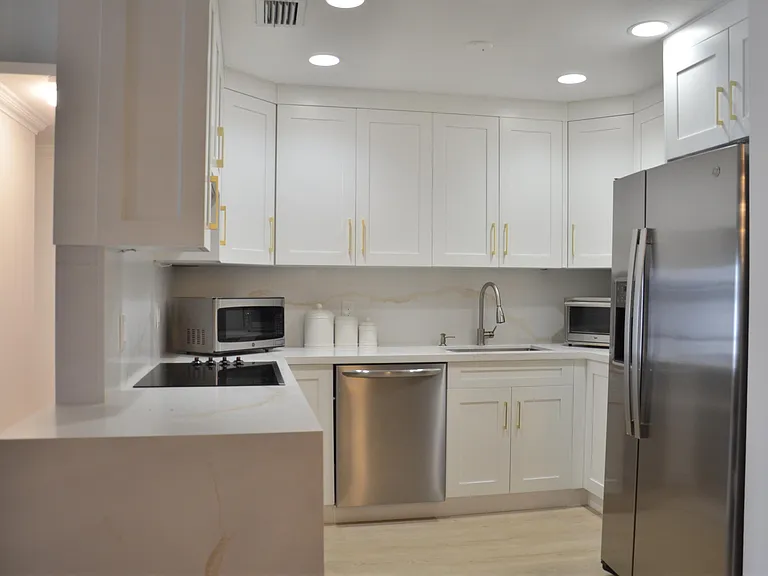 6367 Bay Club Dr #3 — Photo 6
