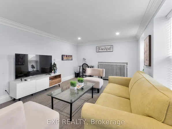 5858 Ferry St #1, Niagara Falls, ON L2G 1S9