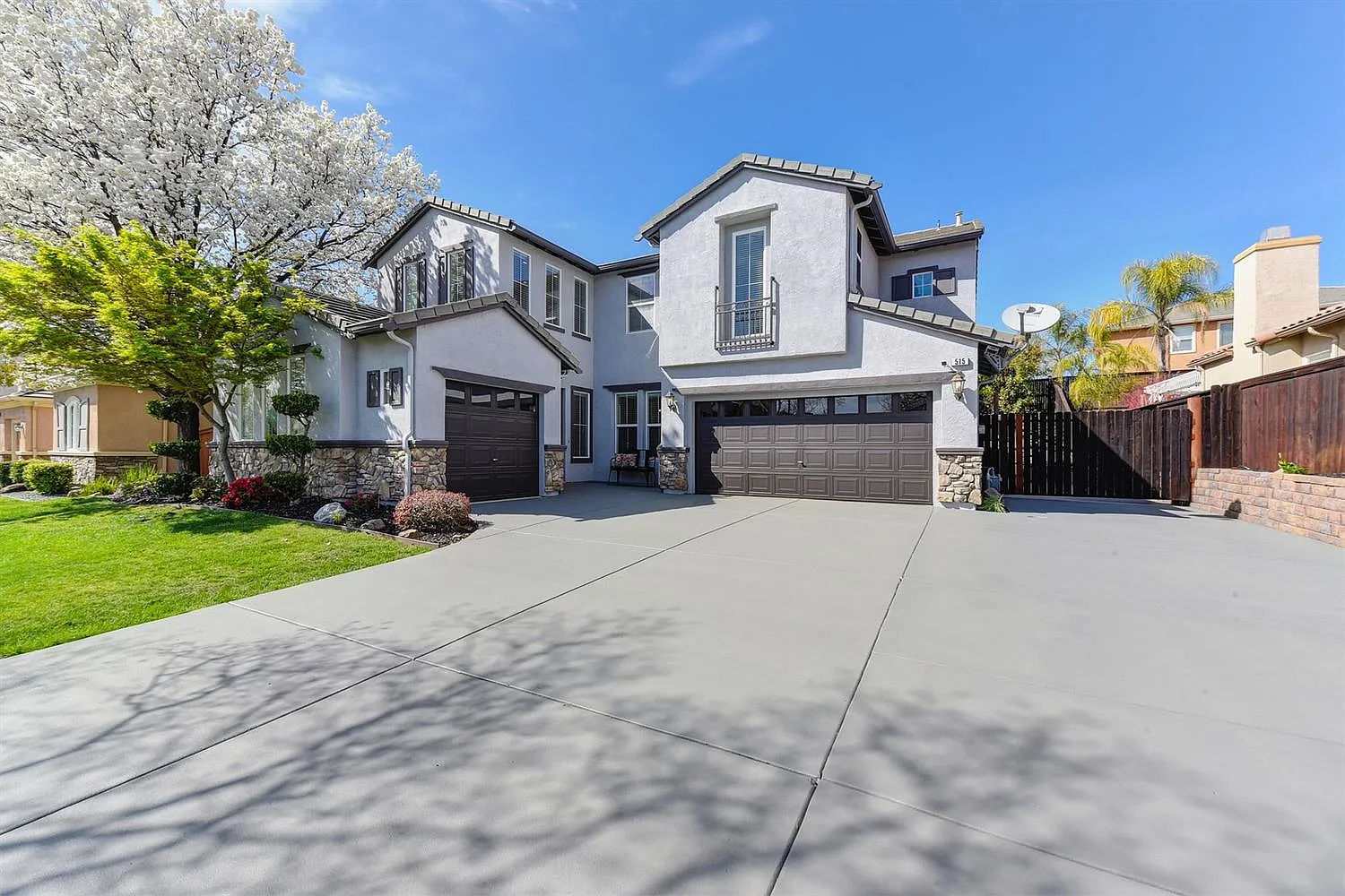 515 Montecito Ct photo 1