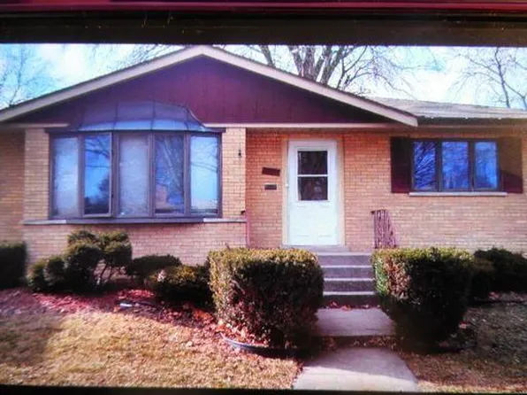 10016 S Minnick Ave, Oak Lawn, IL 60453