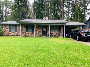 6210 Cherry St, Meridian, MS 39307