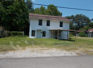 420 S 3rd St, Silsbee, TX 77656