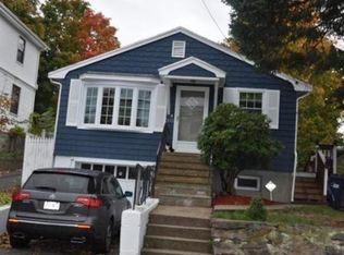 20 Austin St, Hyde Park, MA 02136