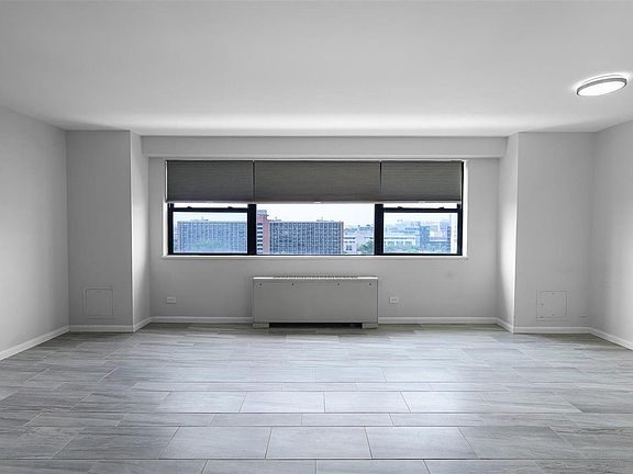 5th image of 4466 W Pine Blvd APT 14A