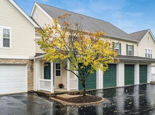 365 Sycamore Woods Ln, Columbus, OH 43230