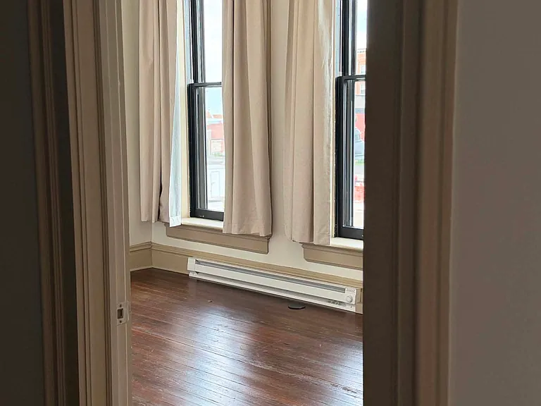 26 E Main St #1 — Photo 4