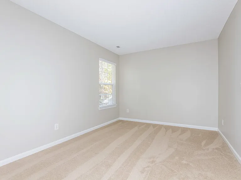 4521 Hyperion Ct — Photo 12