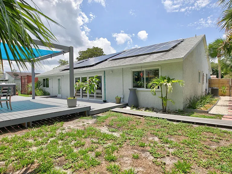 1869 Sea Oats Dr — Photo 14