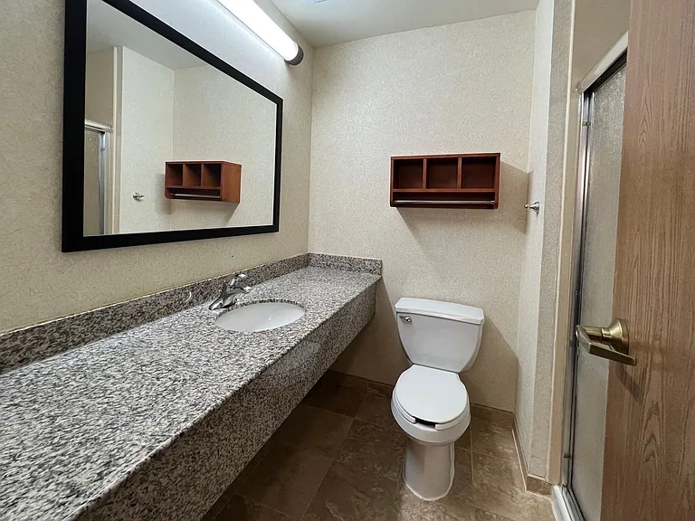 Ski Town Apartments — Photo 88