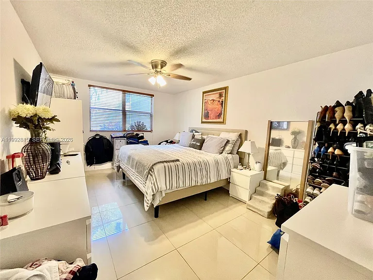 8255 Lake Dr #102 — Photo 14