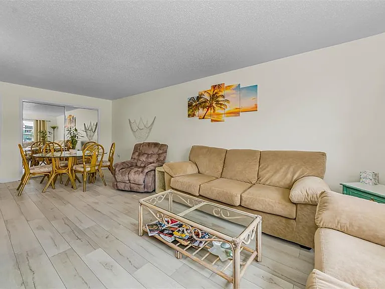 2700 Bayshore Blvd #3208 — Photo 16