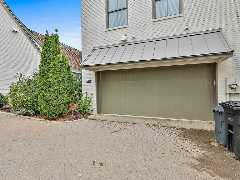 385 Sage Ln — Photo 19