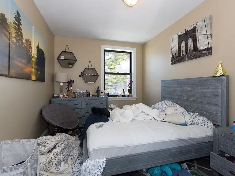 17 Highgate St #6 — Photo 5