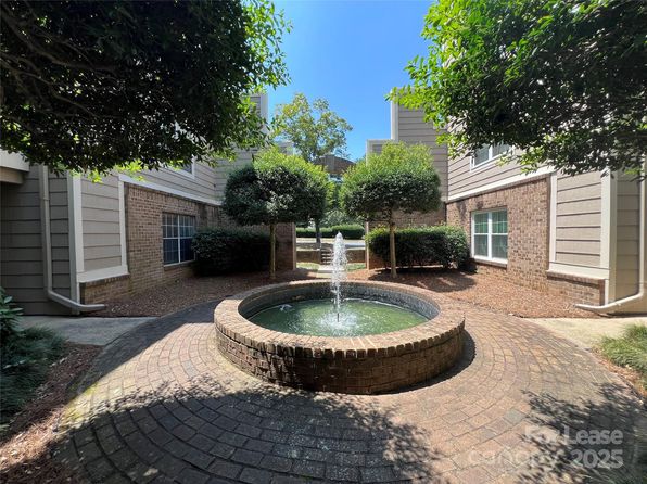 5011 Sharon Rd UNIT Q